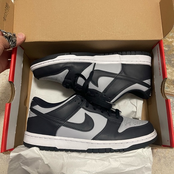 Youth Sz 7Y (Euro Sz 40) Nike Dunk Low Georgetown Shoes Wolf Grey/Dark Obsidian - Picture 16 of 16